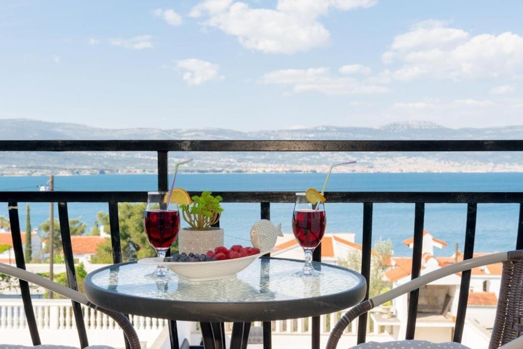 Ferienwohnung In Arbanija Mit Meerblick, Balkon, Klimaanlage, W-Lan 5137-1 Trogir Eksteriør billede